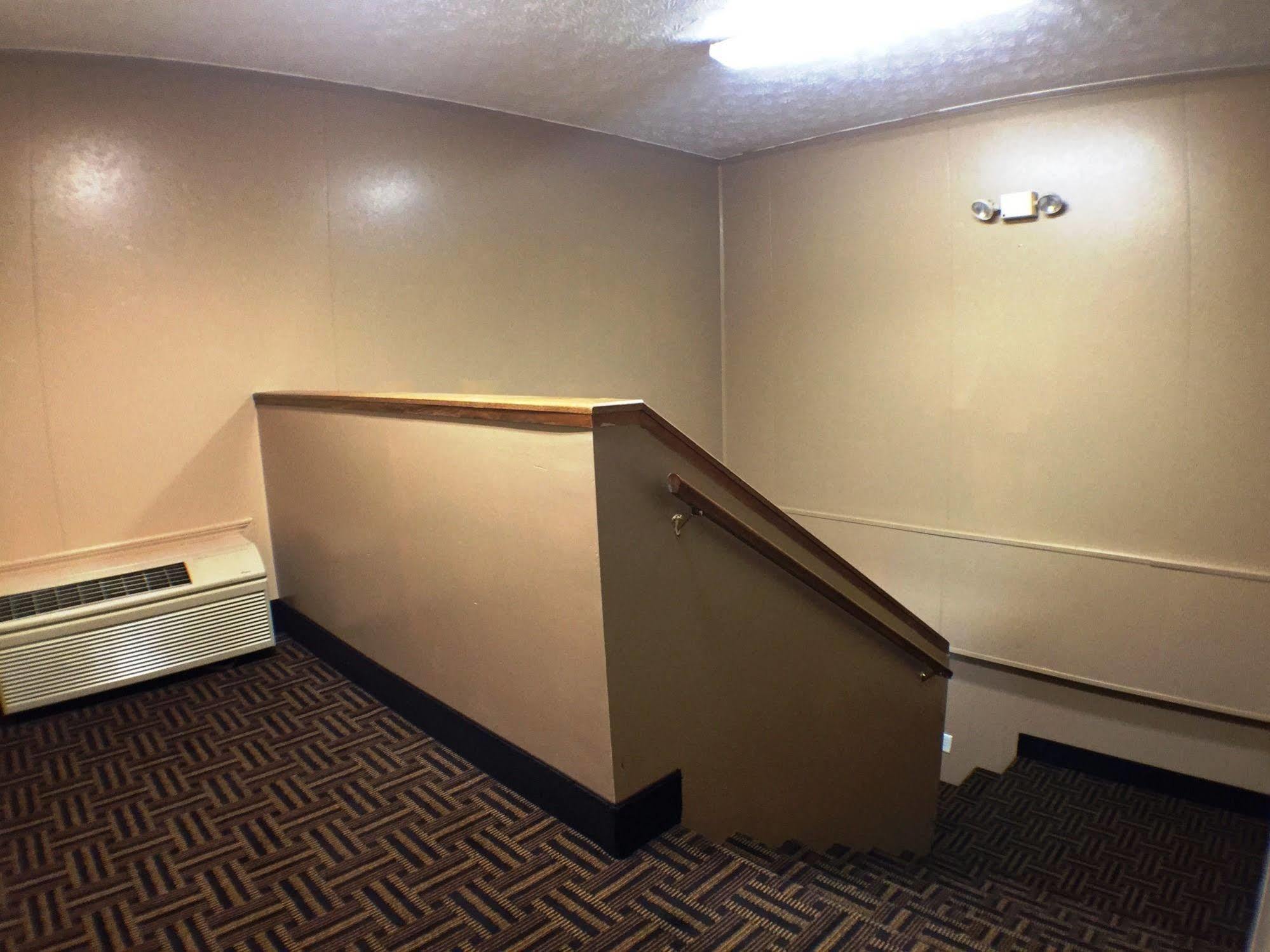 Syracuse Inn East Syracuse Buitenkant foto
